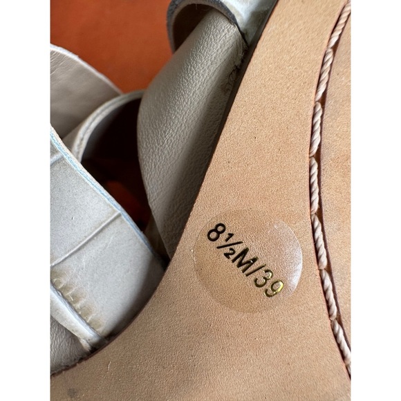 Sz 8.5M Vince Camuto Deljesta Heeled Mule Sandal In Light Taupe Snakeskin NWOB - Picture 5 of 7